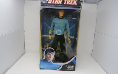 Ultimate Quarter Scale Spock Diamond Select
