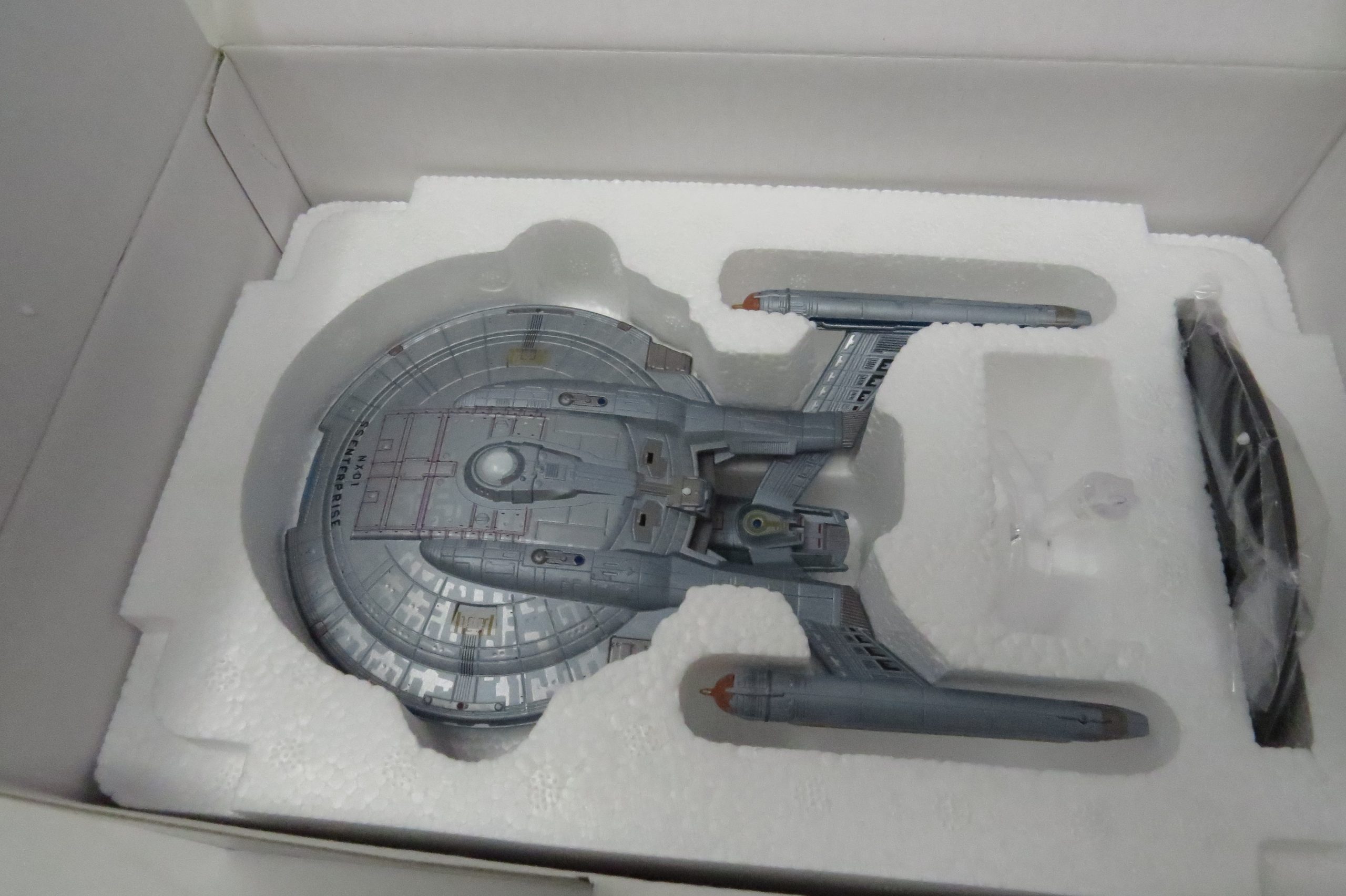 Eaglemoss Star Trek SS Enterprise NX-Refit