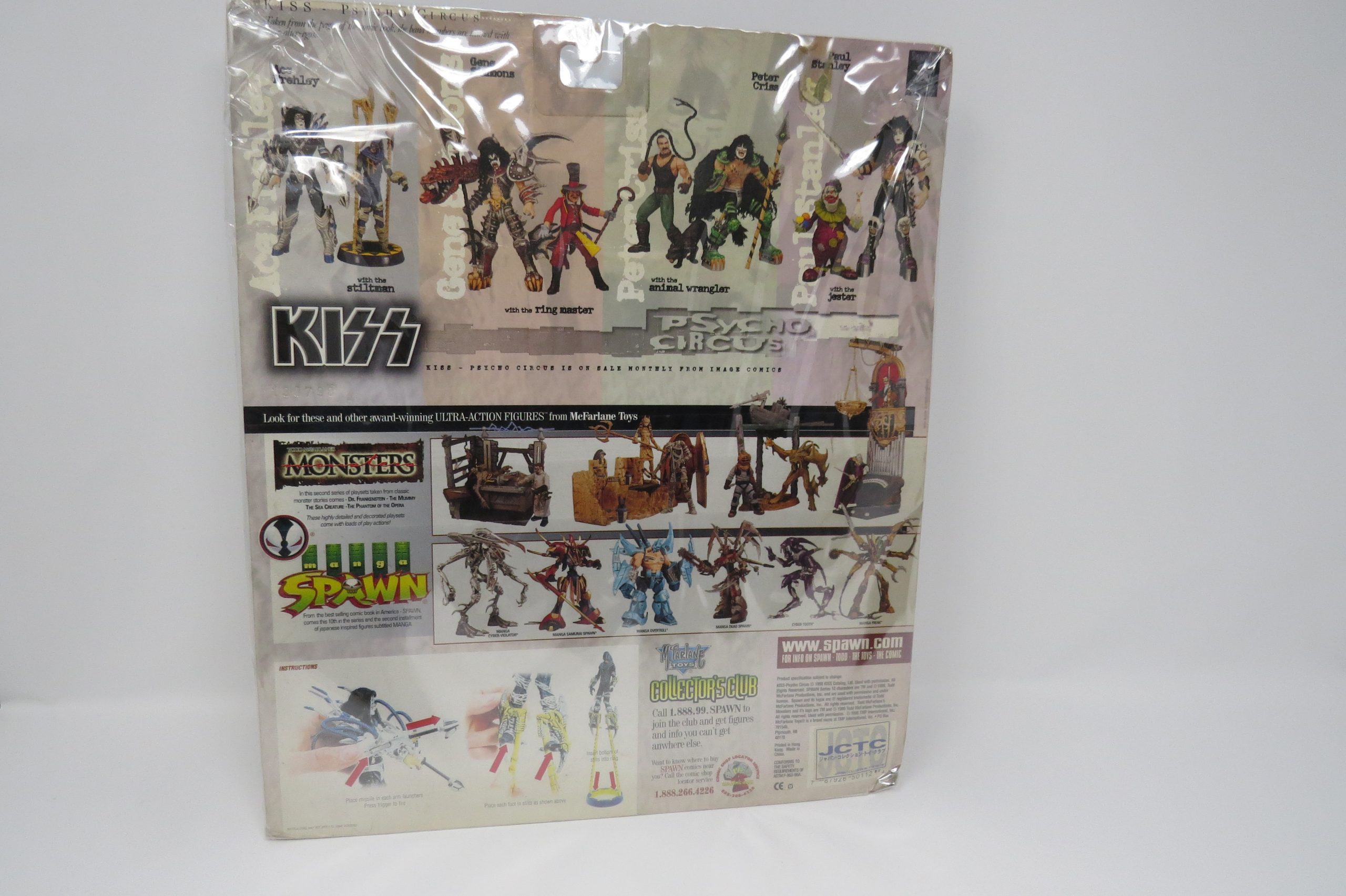 ace-frehley-with-the-stiltman-psyhco-circus-kiss-mcfarlane-toys
